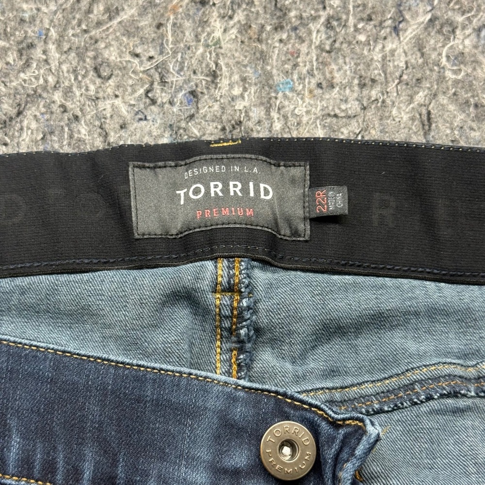 Torrid Bombshell Skinny Jeans Womens 22R Dark Wash Denim Premium Stretch Blue - Picture 10 of 14